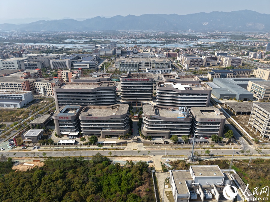 同翔高新城片区已成为厦门新能源等千亿级产业聚集地。人民网记者 陈博摄