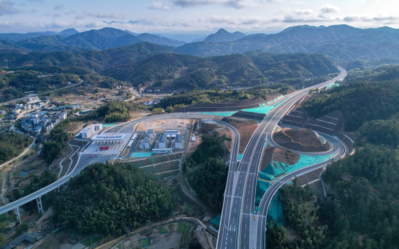 政永高速德化段正式通车 闽浙粤再添重要省际通道