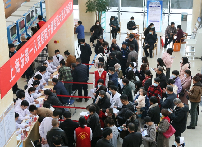 义诊现场。宁德市委宣传部供图