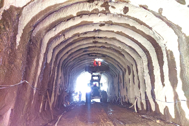 穿山钻洞、遁地前行,“一闸三线”工程记载了老百姓“喝好水”背后的重重难关。福州市水利局供图