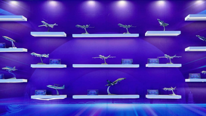 小镇“特产”无人机
作为福建省首个低空经济示范园区，“榕创汇”无人机小镇被纳入福建各地中小学研学规划，预计每年将吸引2万至5万名中小学生前来体验学习。