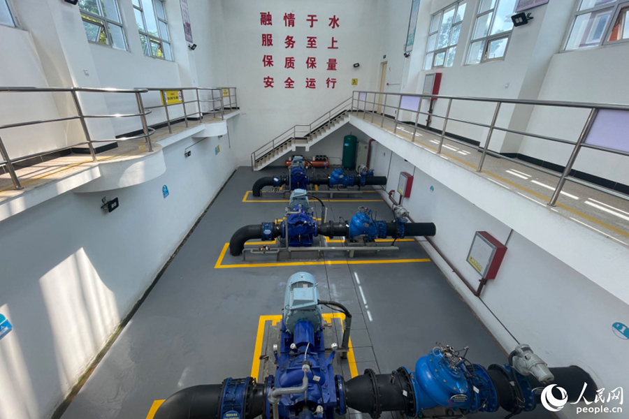 晋金供水管道。人民网记者 林盈摄