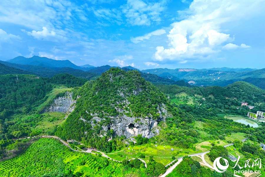 三明市万寿岩国家考古遗址公园。人民网 李昌乾摄