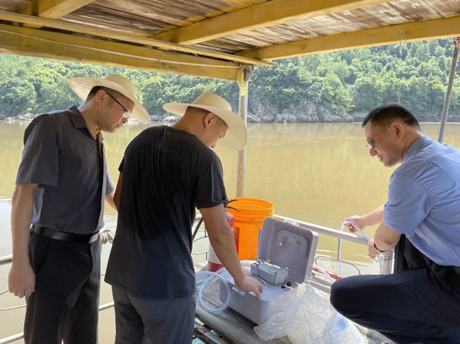 闽樟交界地侯官渡口采水点。人民网 林东晓摄