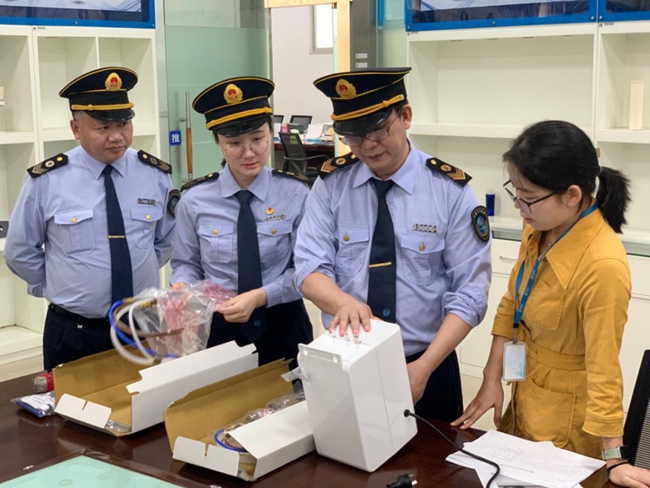 净水器企业现场监督检查。福建省卫健委供图