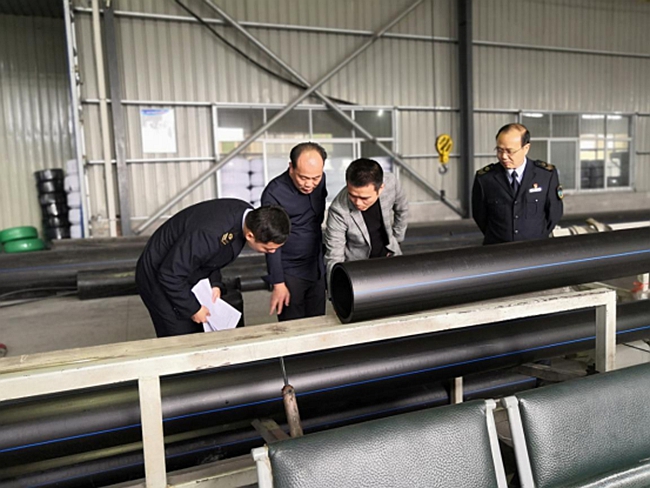 输配水设备企业监督检查。福建省卫健委供图