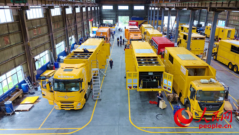 海德馨汽车公司的总装车间。人民网 李昌乾摄