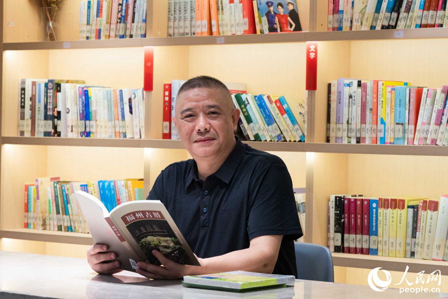 危砖黄。实习生 郑舒尘摄