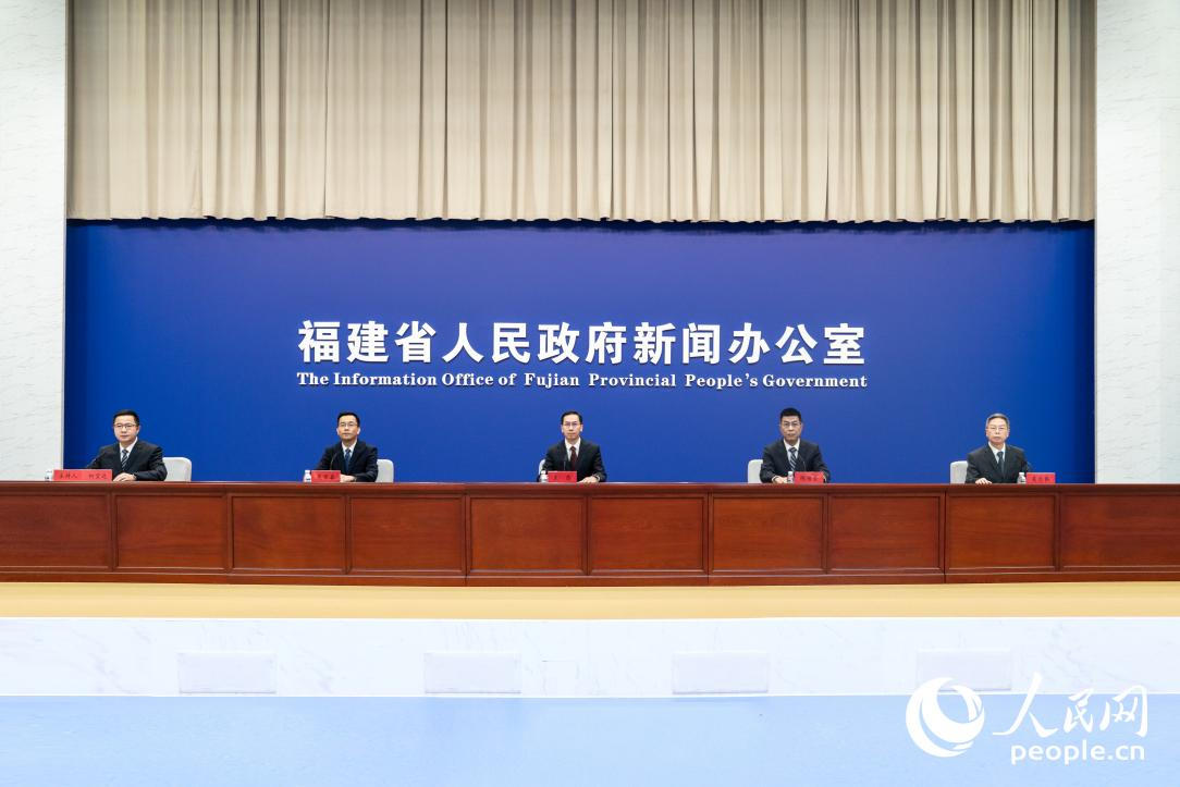 发布会现场图。实习生 郑舒尘摄