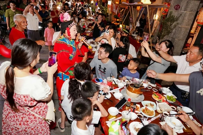 洛阳古街“办桌”乡宴
